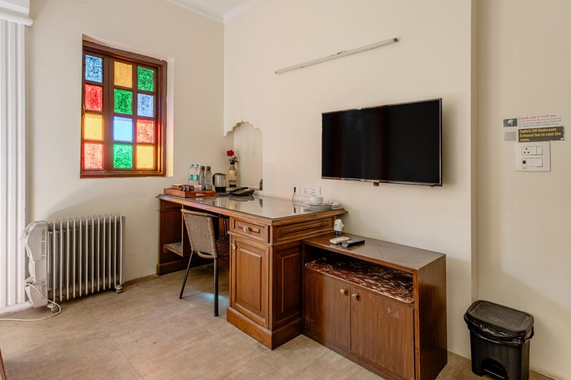 Cp Villa - Rooms With Patio Нью-Дели Экстерьер фото